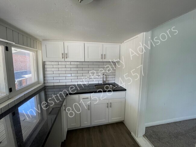 Building Photo - 627 E 100 S