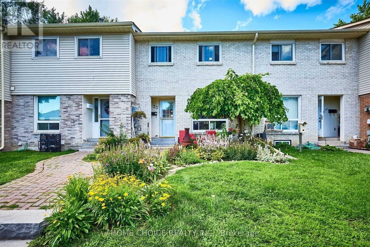 Photo principale - 611 Galahad Dr