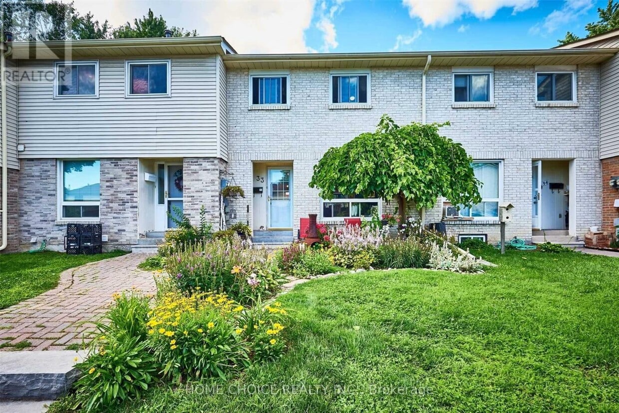 Primary Photo - 611 Galahad Dr