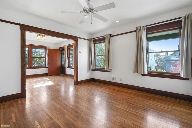 Building Photo - 1 br, 1 bath Duplex - 734 East Kensington ...