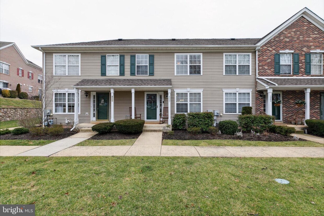 4007 Captain Molly Cir, Doylestown, PA 18902 Townhome Rentals in