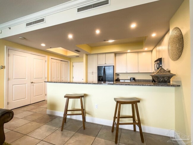 Foto del edificio - 645 Lost Key Dr