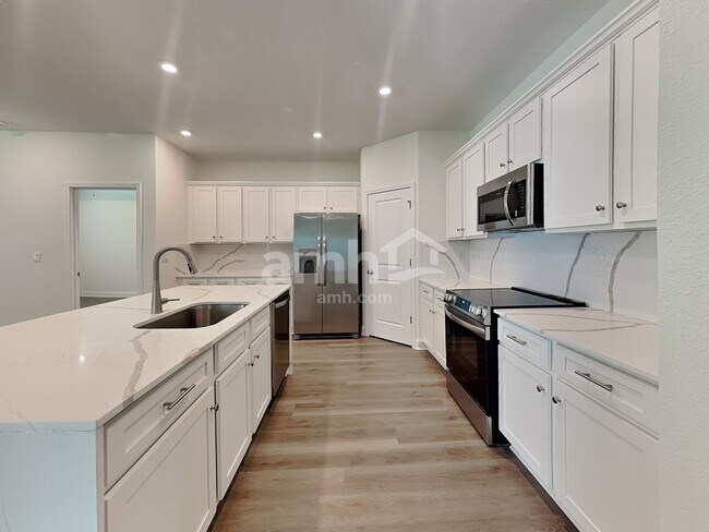 Foto del edificio - 12671 Percy Frst Ln