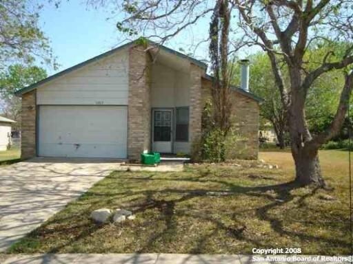 Primary Photo - 13718 Evanswood