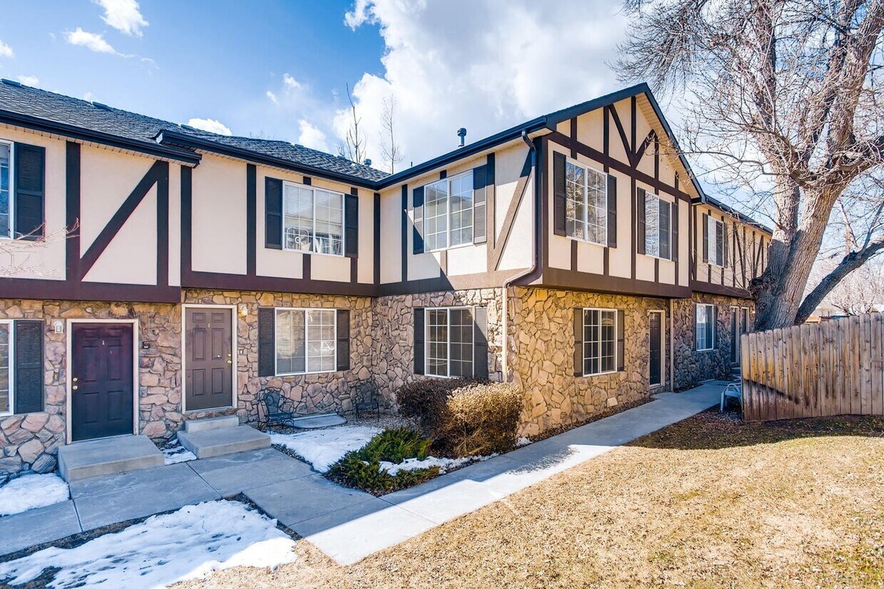 Primary Photo - 1731 Morningside Drive C