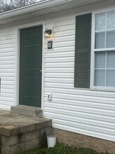 Building Photo - 116 Amy Ave