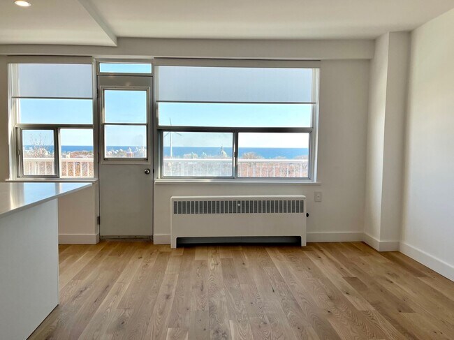 Photo du bâtiment - 99 Tyndall Ave