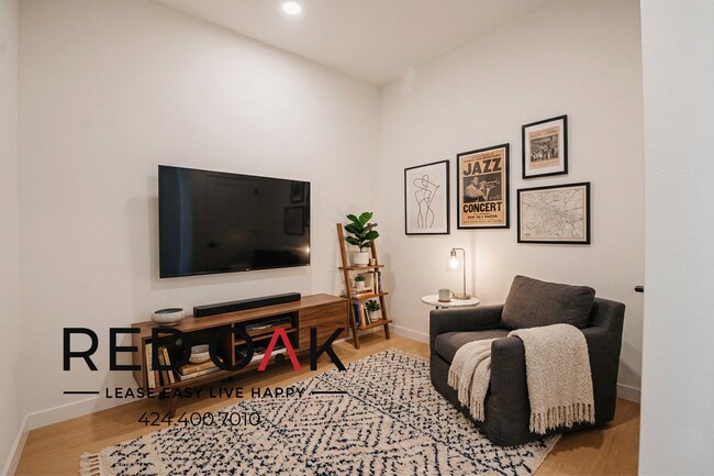 Foto del edificio - 856 S Gramercy Dr