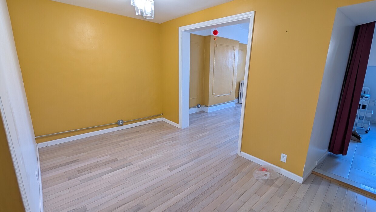 Foto principal - 537 46th St