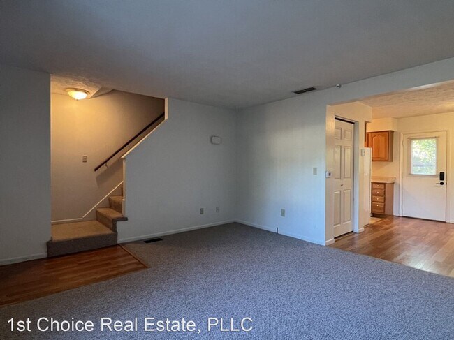 Building Photo - 2 br, 1.5 bath House - 2189-C Meadowlawn