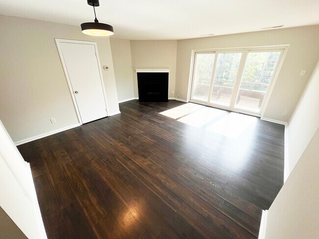 Foto del edificio - 3069 Hawthorne Dr NE