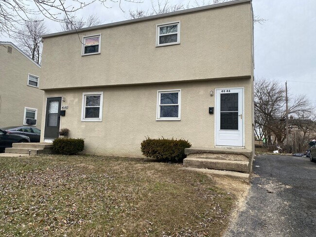 Foto del edificio - 4046-4048 Halsey Place
