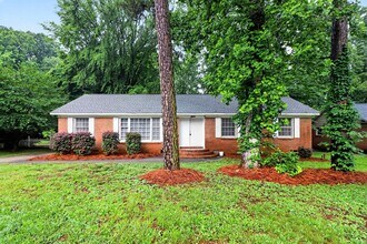 Building Photo - 11228 Gladewater Dr