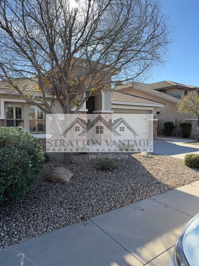 Building Photo - 11527 East Starkey Avenue