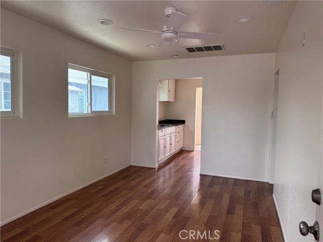 Foto del edificio - 1128 Clela Ave
