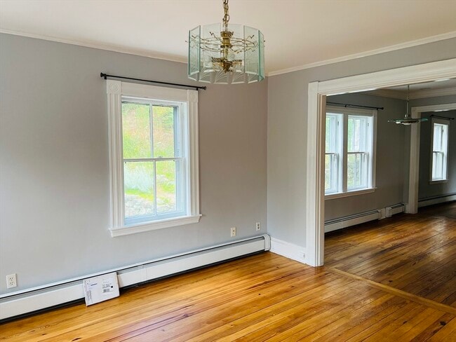 Building Photo - 133 Brattle St