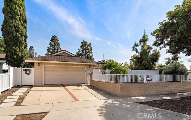 Building Photo - 1481 Lance Dr
