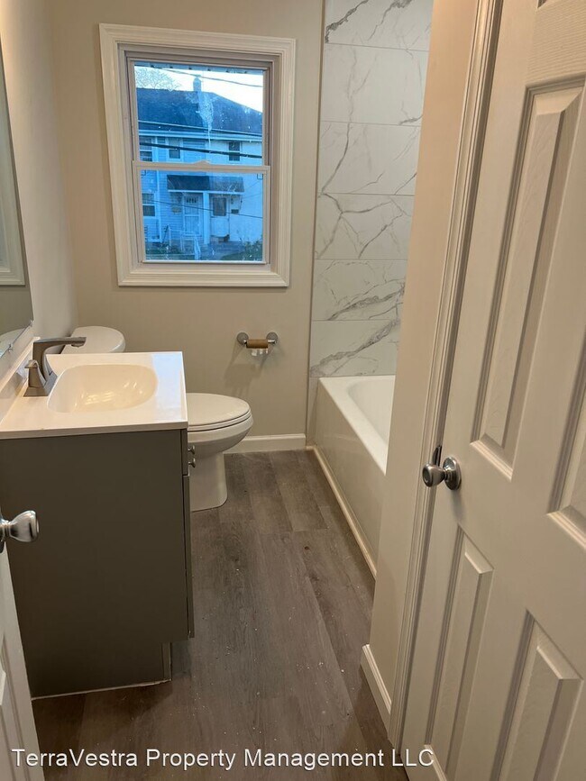 Building Photo - 3 br, 1 bath House - 919 Alcyon Drive