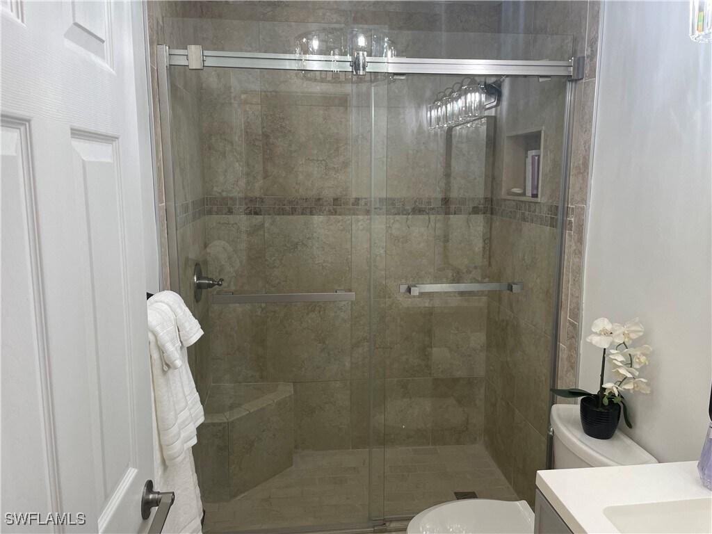 Foto principal - 1511 Estero Blvd