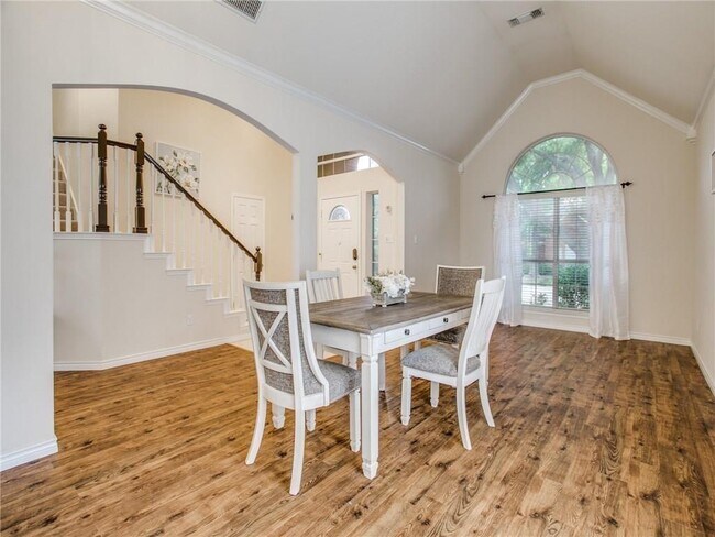 Building Photo - 109 Falcon Creek Dr