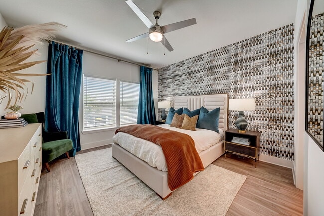 Building Photo - The Parian Luxury Apartments