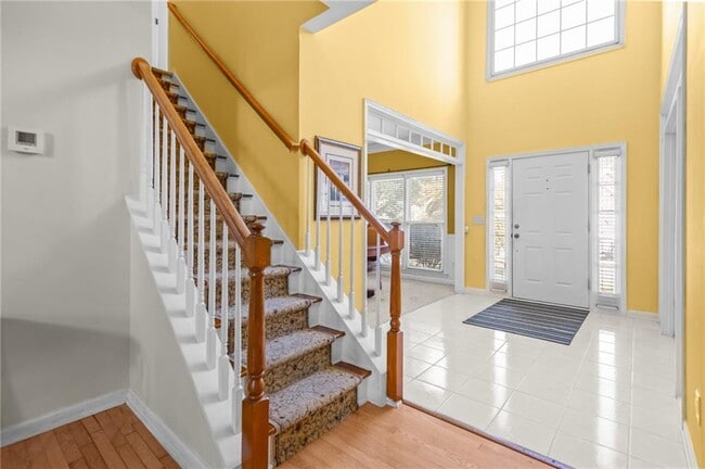 Foto del edificio - 1564 Chadwick Point Ct NW