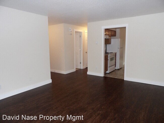 Building Photo - 29555-29561 SW Serenity Way
