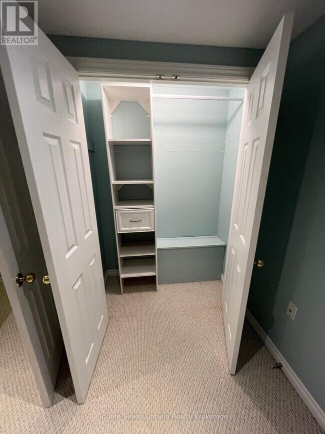 Photo du bâtiment - 3415 Forrestdale Cir