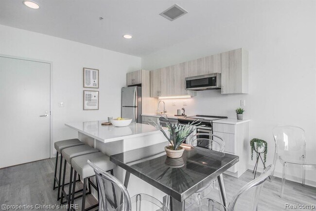 Foto del edificio - 7410 Kercheval Ave