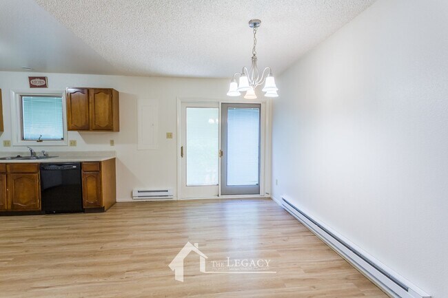 Foto del edificio - 1421 S Pennsylvania Ave