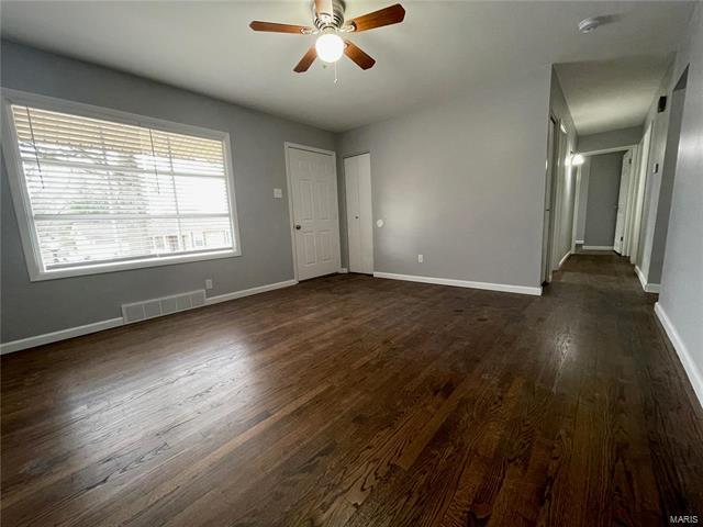 Building Photo - 187 Tapestry Dr