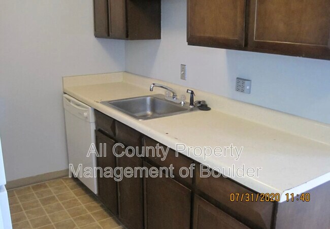 Foto del edificio - 830 20th St