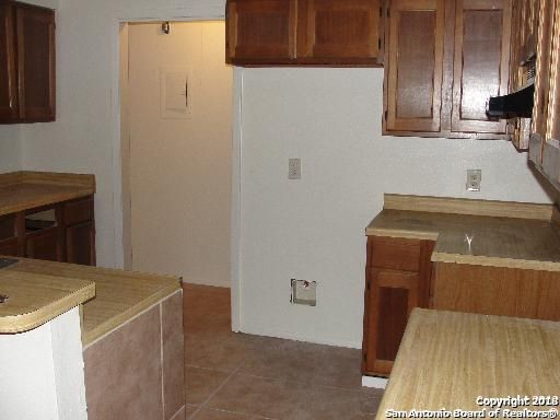 Building Photo - 4710 OAKFIELD WAY