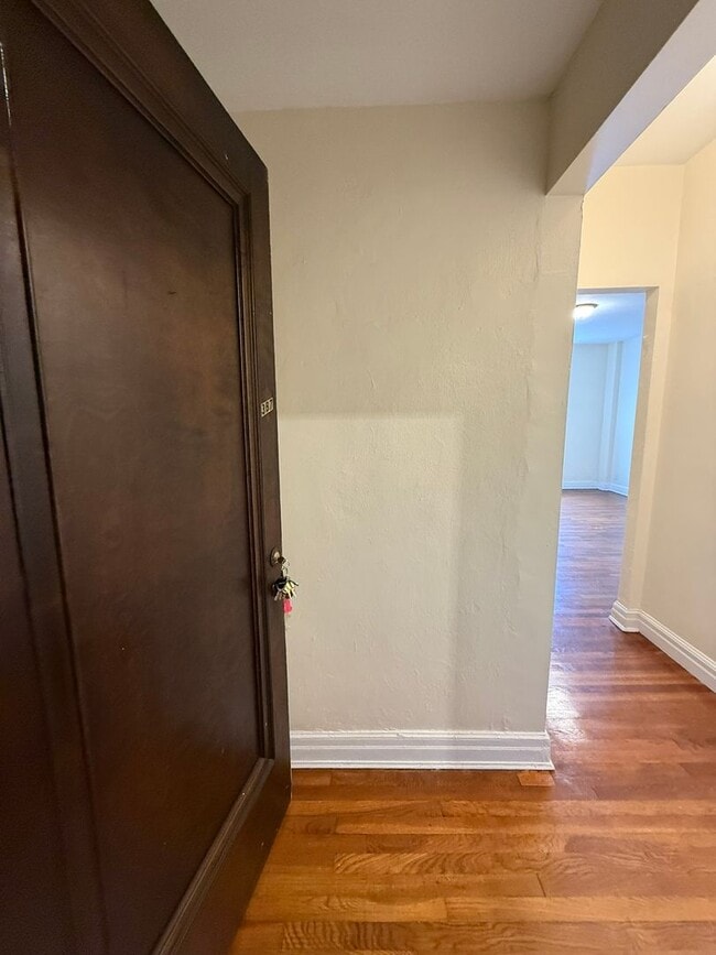Interior Photo - New King Edward Apartments