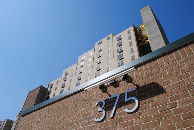 Building Photo - 375 N Craig St