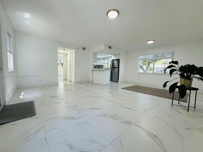 Foto del edificio - 414 SE 14th St