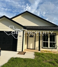 Building Photo - 385 E Burleson Ave