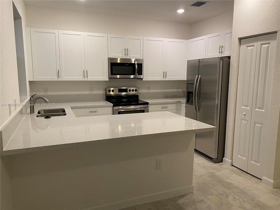 Primary Photo - 350 NE 208th Terrace