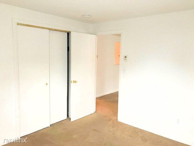 Building Photo - 1 br, 1 bath Apartment - 1 Thomas St