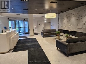 Building Photo - 58 Lakeside Ter