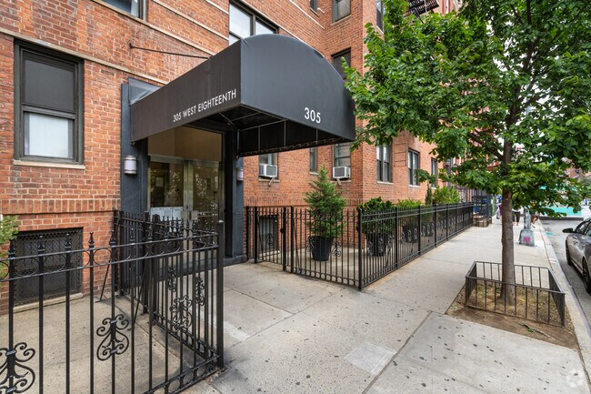 Foto del edificio - 305 W 18th St
