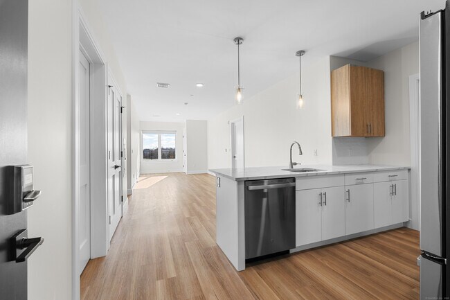 Foto del edificio - 5545 Park Ave