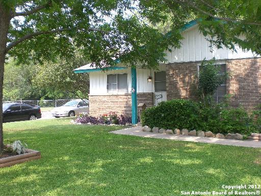 Building Photo - 209 Brenda Dr