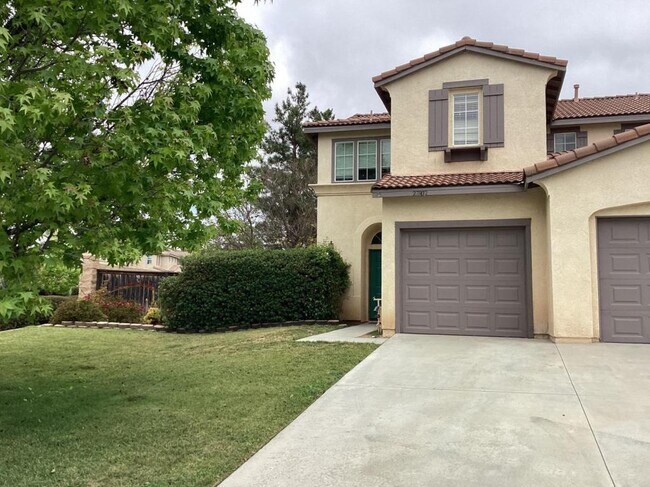 Building Photo - 27802 Tamrack Way