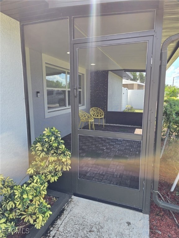 Foto del edificio - 112 Rowland Rd