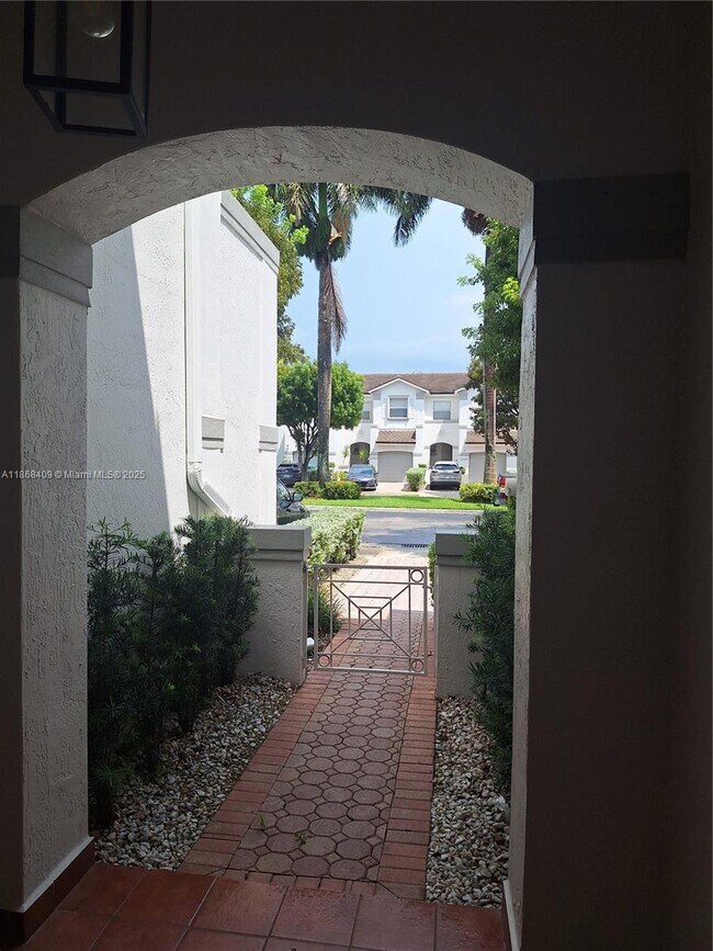 Foto del edificio - 11256 NW 42nd Terrace