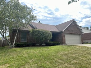 Building Photo - 969 Ridgebrook Rd