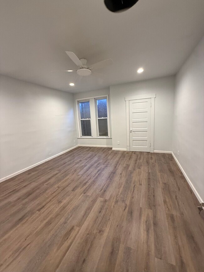 Foto del edificio - 250 High St