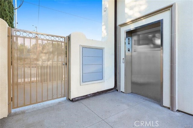 Foto del edificio - 1222 Temple City Blvd