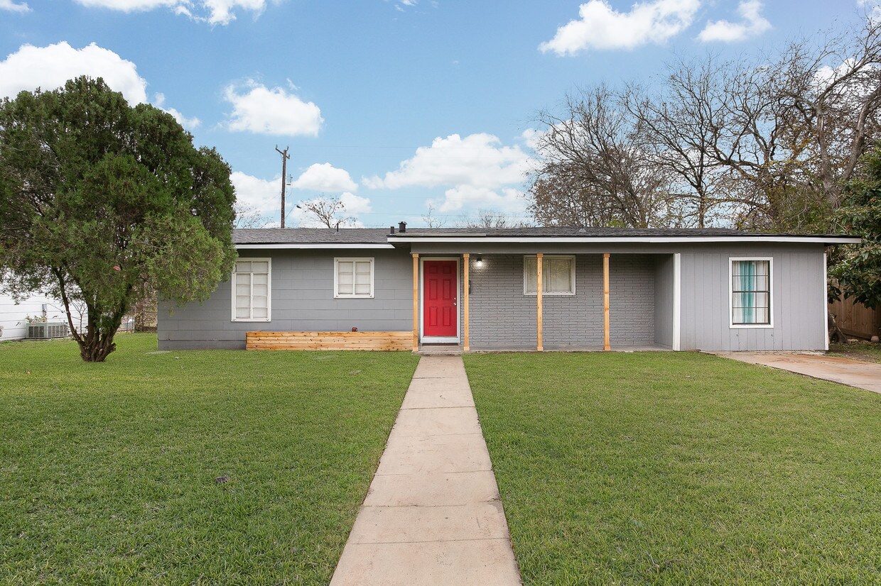 Primary Photo - 258 Antrim Dr